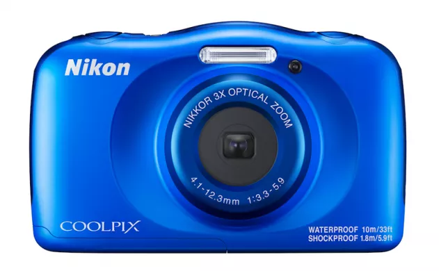 Nikon COOLPIX W150 Blau + Rucksack + attraktive Geschenk-Box!